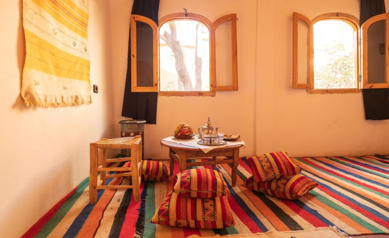 Dar Essalama Dades Akhendachou n'Ait Ouffi ภายนอก รูปภาพ