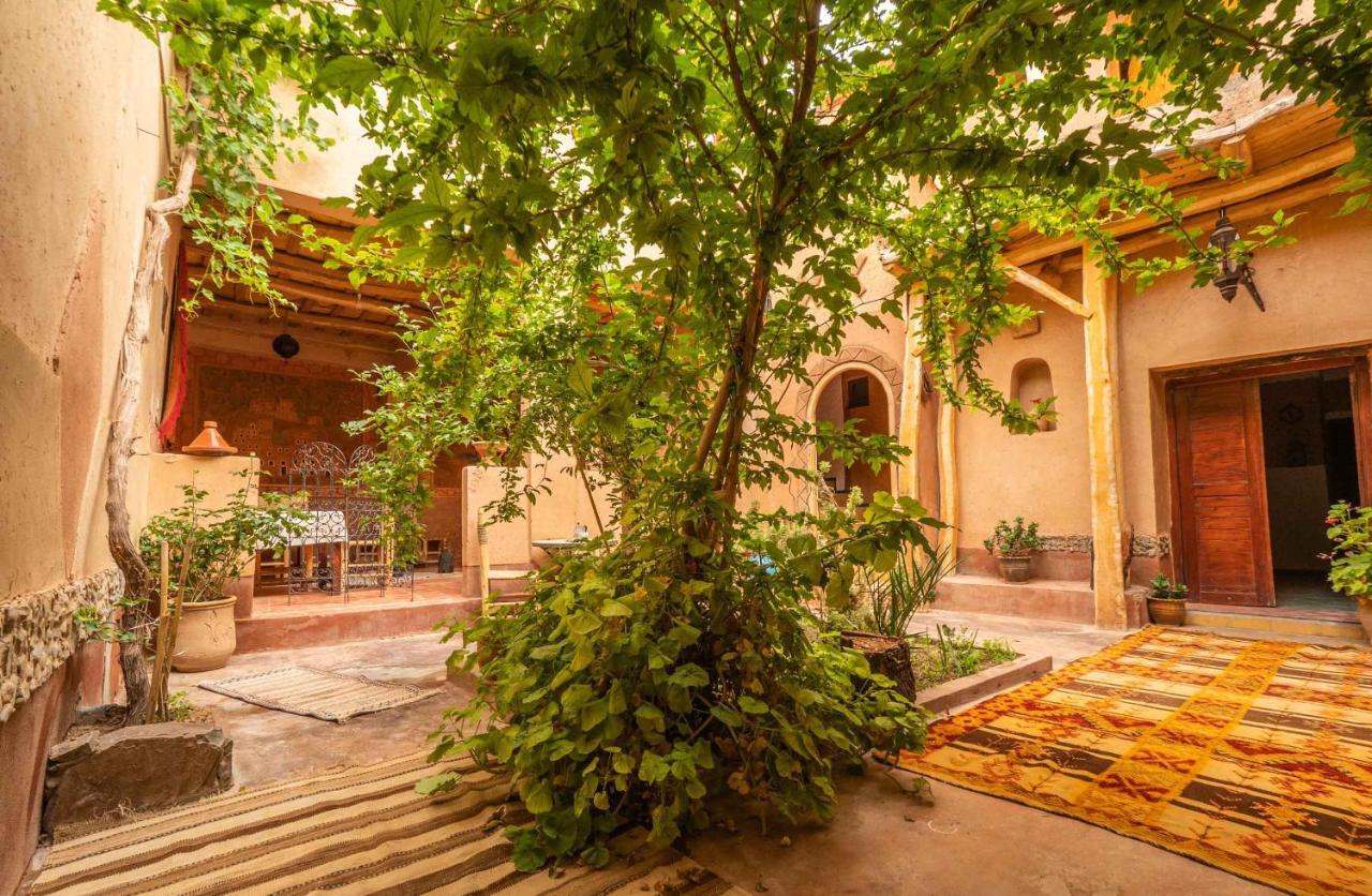 Dar Essalama Dades Akhendachou n'Ait Ouffi ภายนอก รูปภาพ
