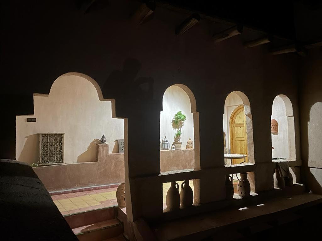 Dar Essalama Dades Akhendachou n'Ait Ouffi ภายนอก รูปภาพ